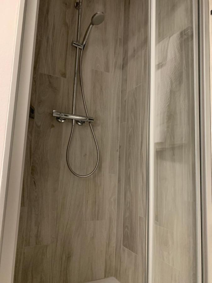 B&B Kelly Plus Lausanne Eksteriør bilde