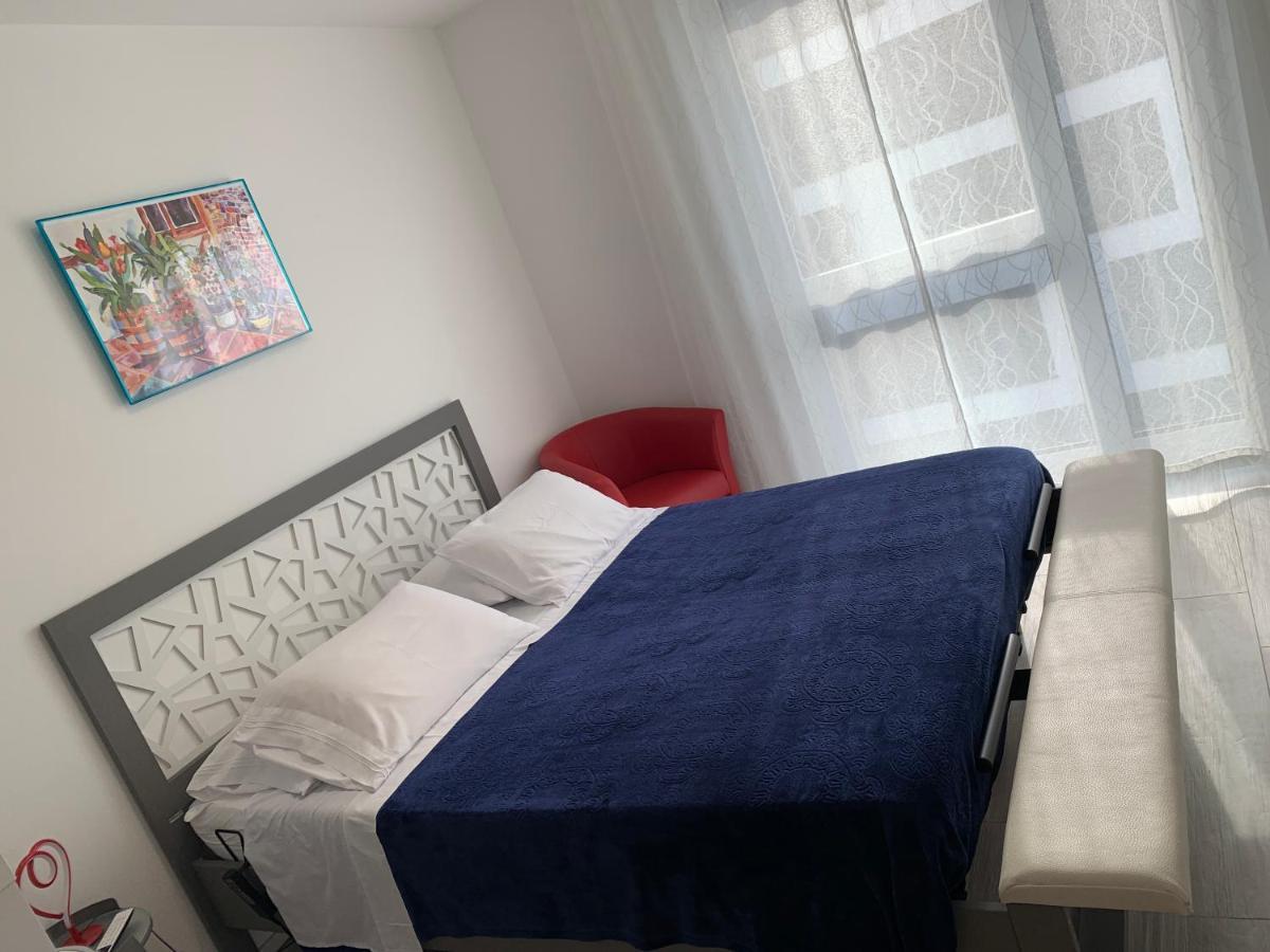 B&B Kelly Plus Lausanne Eksteriør bilde