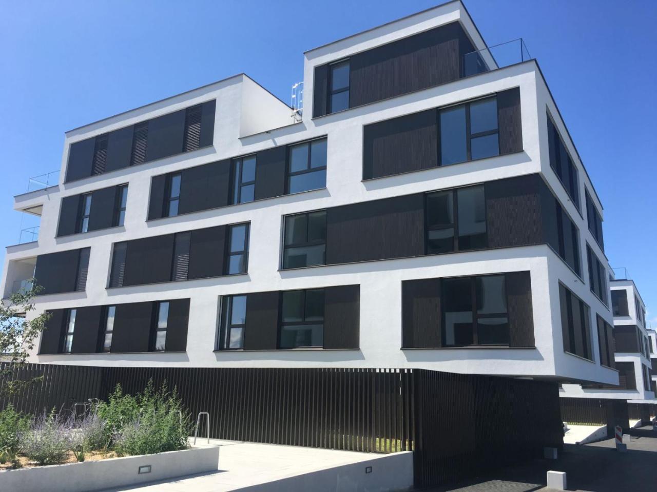 B&B Kelly Plus Lausanne Eksteriør bilde