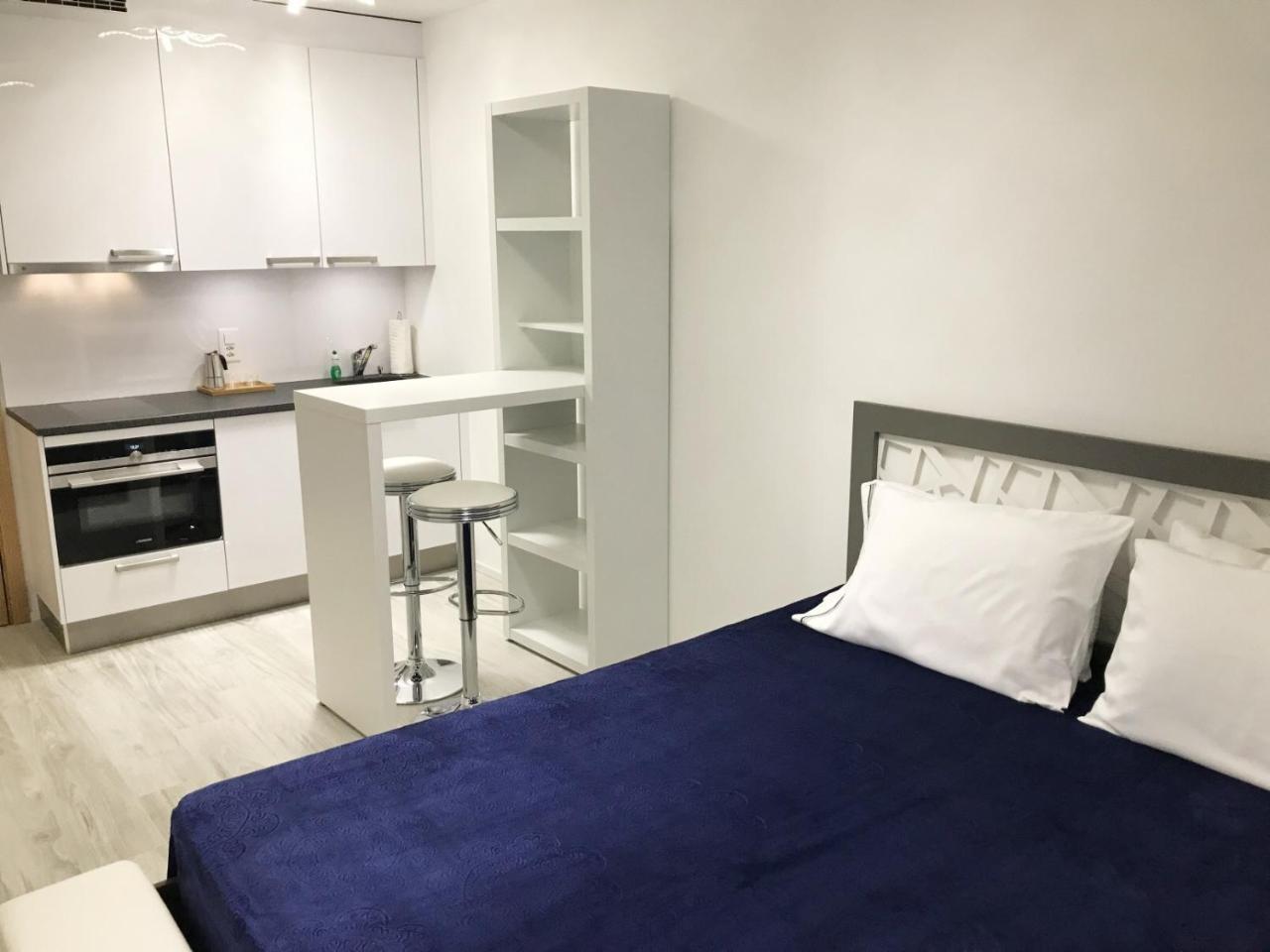 B&B Kelly Plus Lausanne Eksteriør bilde
