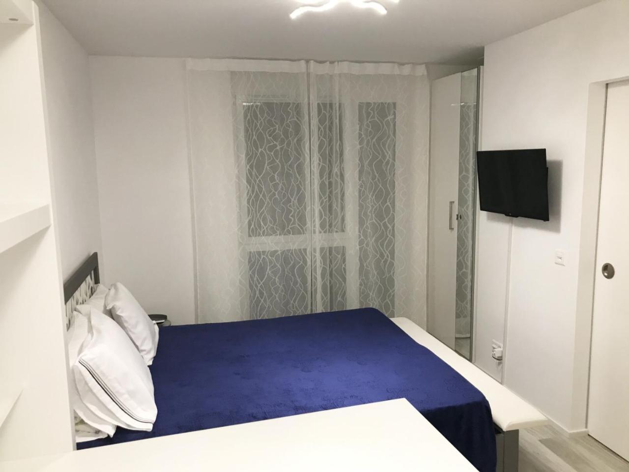 B&B Kelly Plus Lausanne Eksteriør bilde